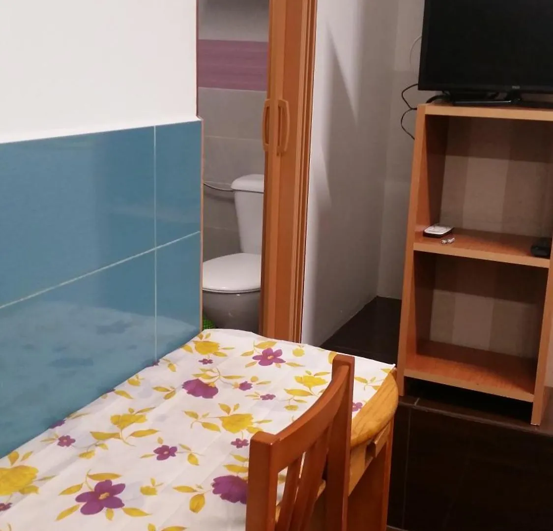 Aparthotel Coliving 87 Estudio Numero 10 L'Hospitalet de Llobregat
